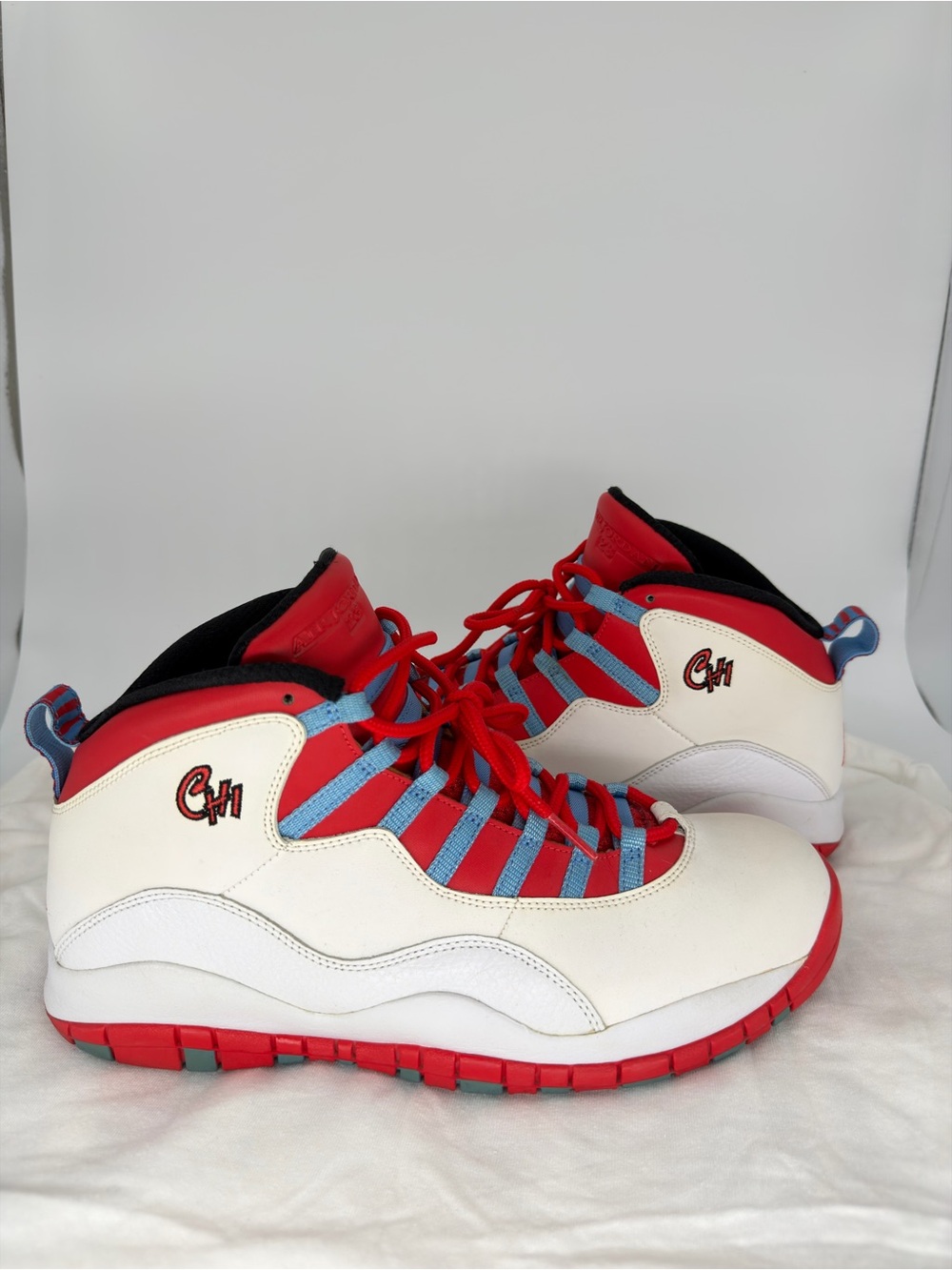 Jordan 10 “chi-town” size 11 with OG box